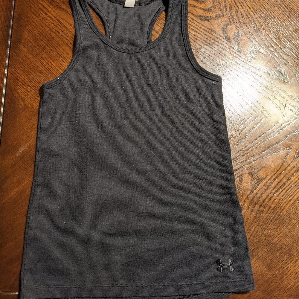 Youth small- fitted tank